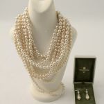 821 4492 PEARL NECKLACE